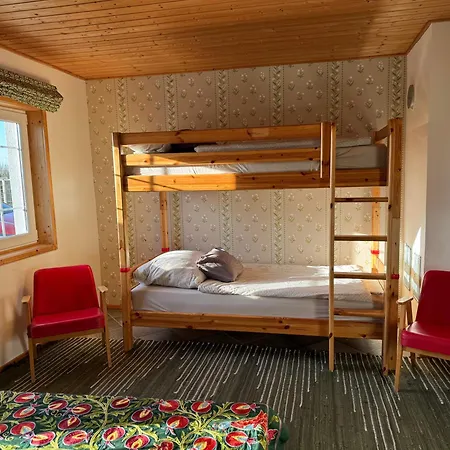 Ginkgo House Guest house Kehidakustany