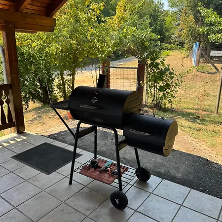 בית הארחה Ginkgo House Kehidakustány